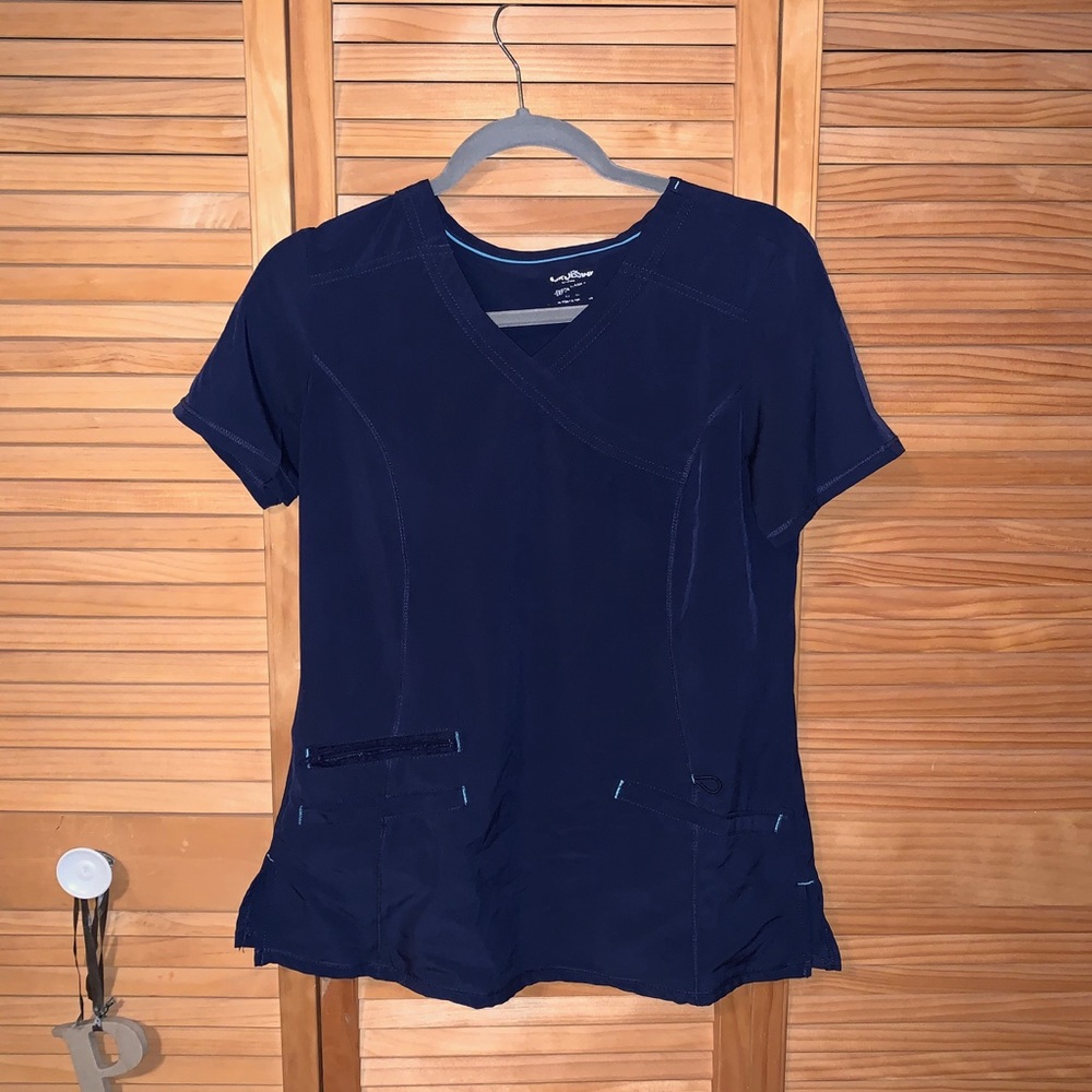 Scrub Star Scrub Shirt ⭐️